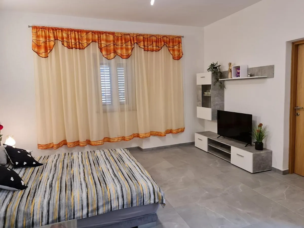 Apartment Studio Apartman D&D Brsec Croatia